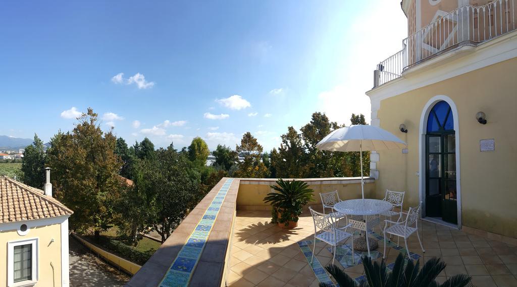 Farmstay La Morella Battipaglia Exterior photo